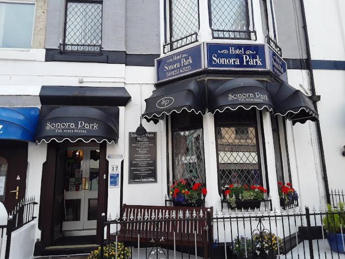 Sonora Park Hotel Blackpool Exteriör bild