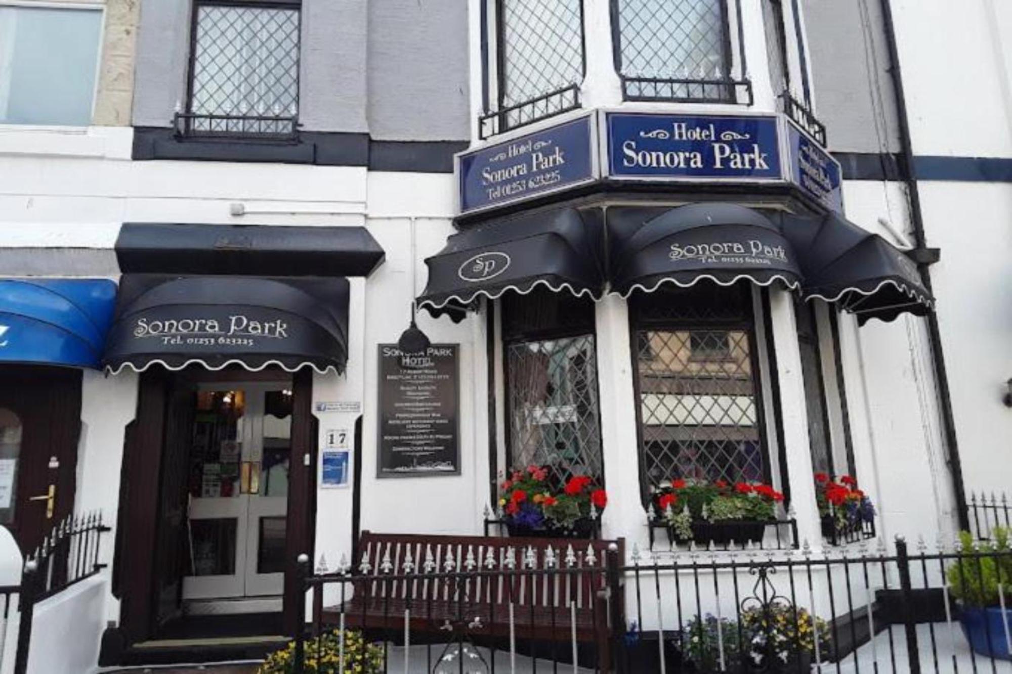 Sonora Park Hotel Blackpool Exteriör bild
